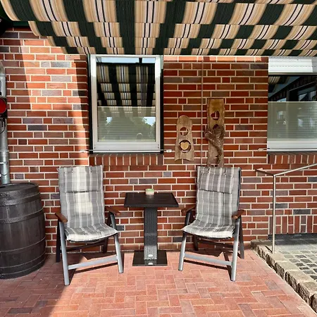 Monteurs- Und Ferienwohnung Kahmen アパート *